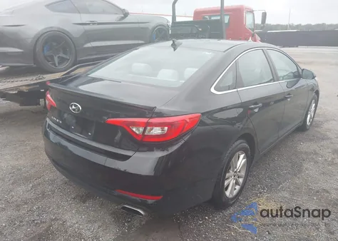 2015 Hyundai Sonata Se z USA, uszkodzony, nr VIN 5NPE24AF2FH250541